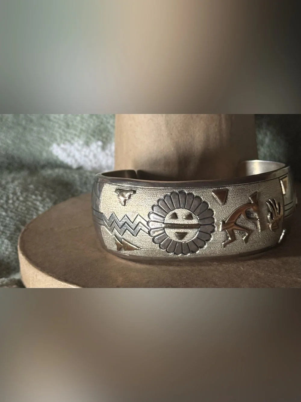 Vintage Native American Navajo Lee Bennett 14k Gold Sterling Silver Bracelet!!